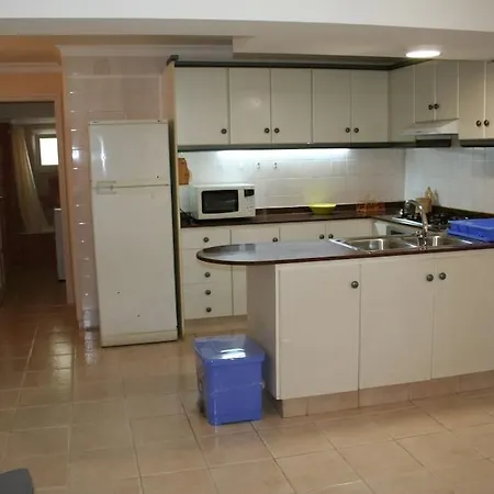 Apartment Coqueto Apartamento *